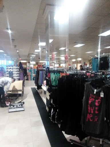 Department Store «Bon-Ton», reviews and photos, 270 Loudon Rd, Concord, NH 03301, USA