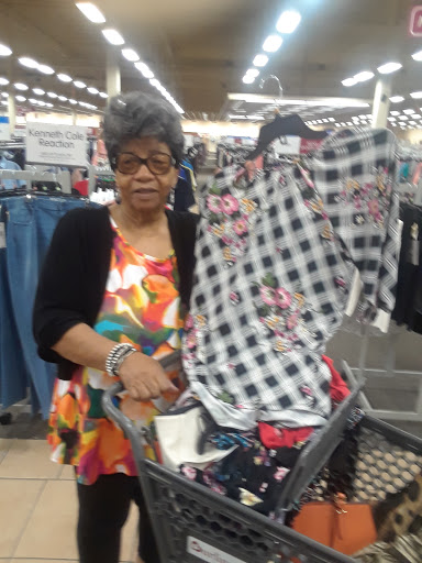 Clothing Store «Burlington Coat Factory», reviews and photos, 6725 E Black Horse Pike, Egg Harbor Township, NJ 08234, USA