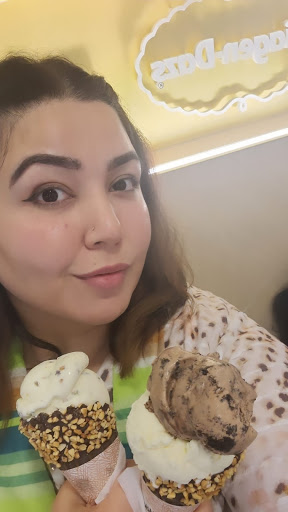 Ice Cream Shop «Häagen-Dazs® Ice Cream Shop», reviews and photos, 3120 M St NW, Washington, DC 20007, USA