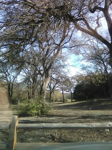 Disc Golf Course «Lester Lorch Park - Beaver Disc Golf Course», reviews and photos, 1823 Texas Plume Rd, Cedar Hill, TX 75104, USA