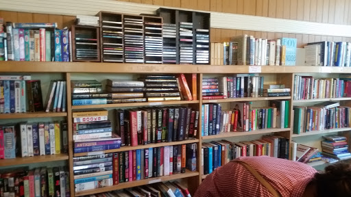 Thrift Store «Stafford Thrift Shop», reviews and photos, 2 River Rd # 101, Stafford Springs, CT 06076, USA