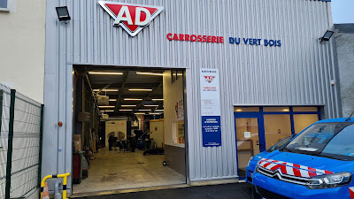 AD CARROSSERIE DU VERT BOIS à Montreuil