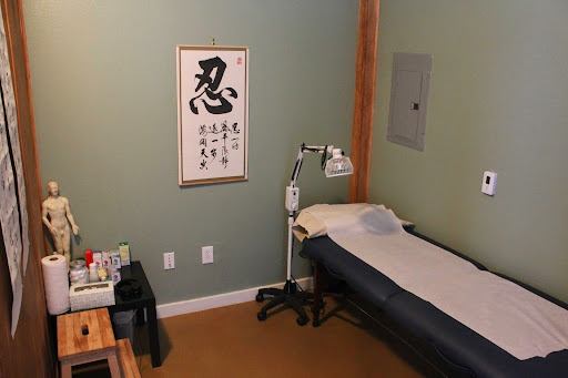 AppleCare Acupuncture and Chinese Herbs Clinic