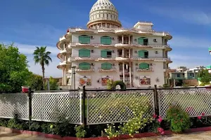 White House Hotel د جلال اباد سپينه ماڼۍ image