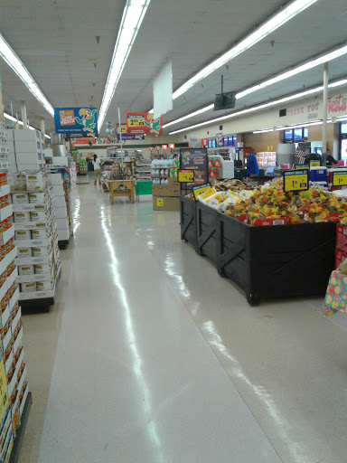 Grocery Store «Fiesta Mart #211», reviews and photos, 4210 Pioneer Rd, Balch Springs, TX 75180, USA