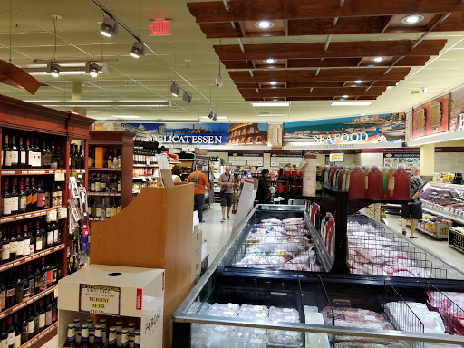 Gourmet Grocery Store «Doris Italian Market & Bakery», reviews and photos, 10020 Pines Blvd, Pembroke Pines, FL 33024, USA