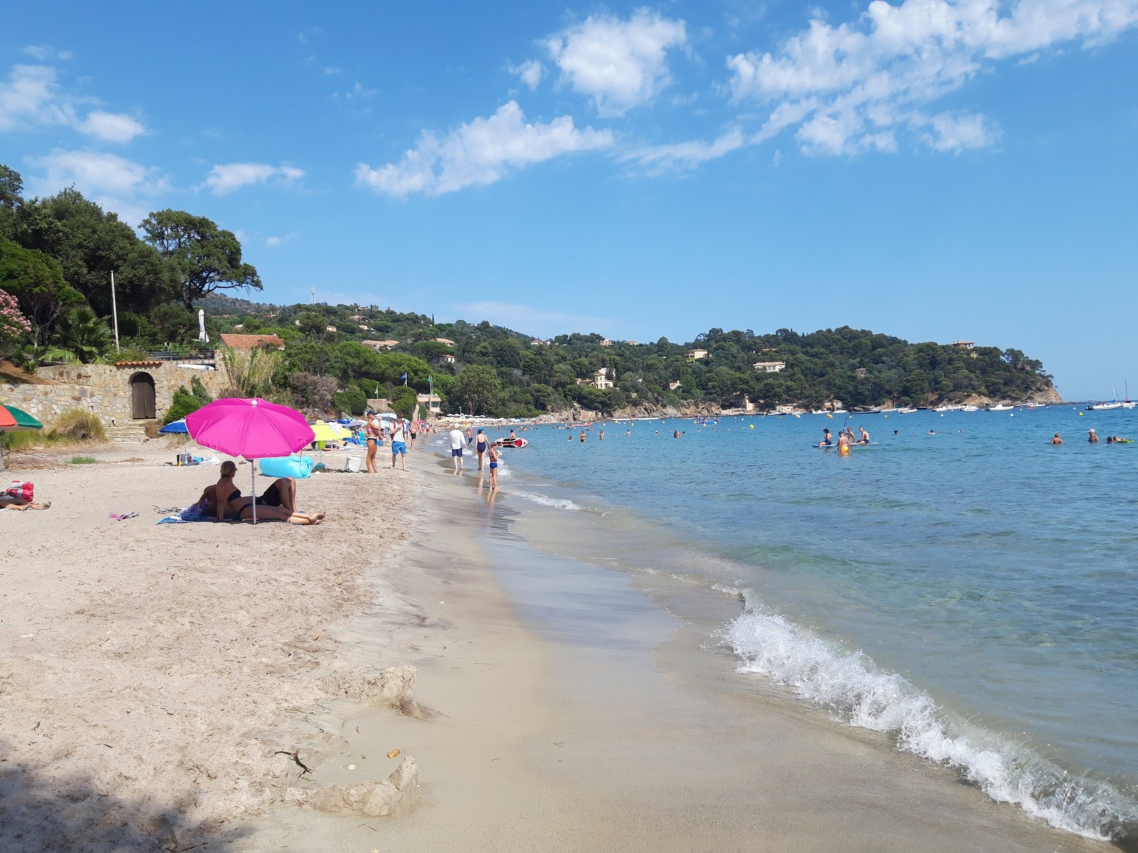 Zdjęcie Canadel beach obszar udogodnień