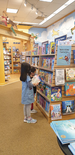 Book Store «Barnes & Noble», reviews and photos, 11 W Hillsdale Blvd, San Mateo, CA 94403, USA