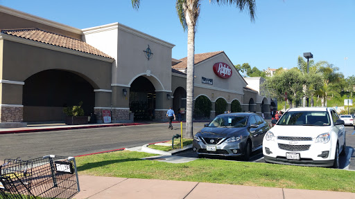 Grocery Store «Ralphs», reviews and photos, 659 E Palomar St, Chula Vista, CA 91911, USA