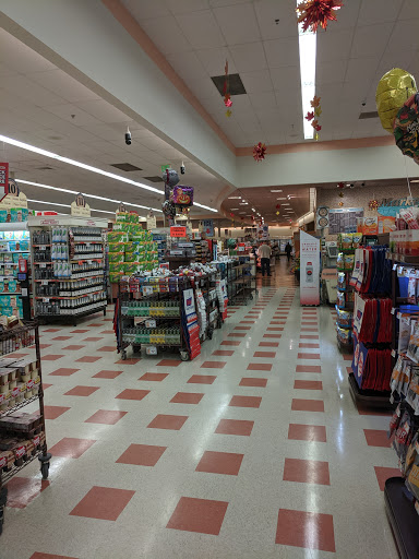 Grocery Store «Market Basket», reviews and photos, 301 Constitution Ave, Littleton, MA 01460, USA