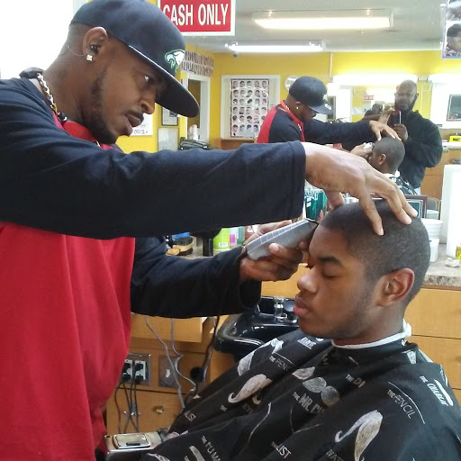 Barber Shop «Styles & Cuts Barber & Beauty», reviews and photos, 214 Tiny Town Rd, Clarksville, TN 37042, USA