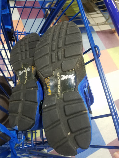 Thrift Store «Goodwill Industries of the Chesapeake, Inc.», reviews and photos, 8818 Belair Rd, Nottingham, MD 21236, USA