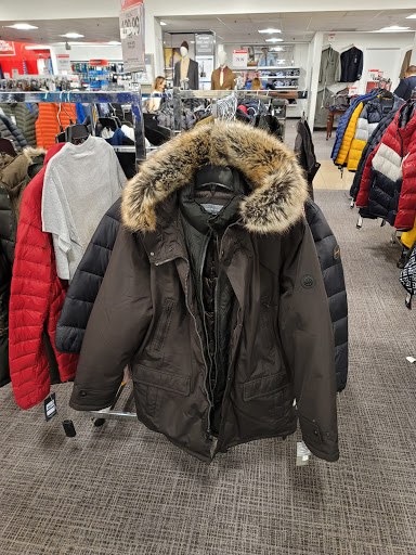 Stores to buy women's quilted coats San Diego