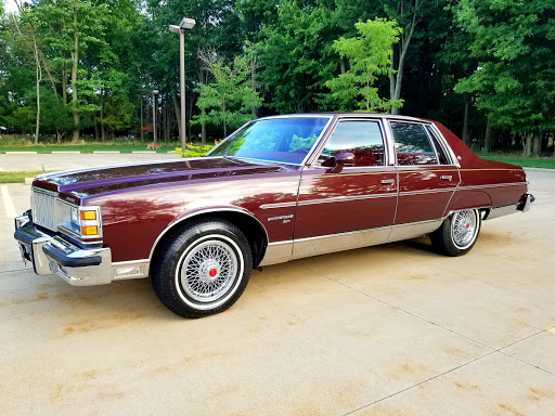 Car Dealer «Pure Automotive», reviews and photos, 4509 Renaissance Pkwy, Warrensville Heights, OH 44128, USA