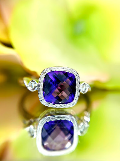 Jewelry Store «Pearce Jewelers», reviews and photos, 41 Glen Rd, West Lebanon, NH 03784, USA