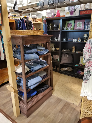 Flea Market «Trader Buck’s Flea Markets», reviews and photos, 1659 Eastway Dr, Crawfordsville, IN 47933, USA