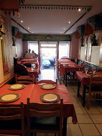 Atmosphère du Restaurant indien Restaurant Gandhi à Mont-de-Marsan - n°3