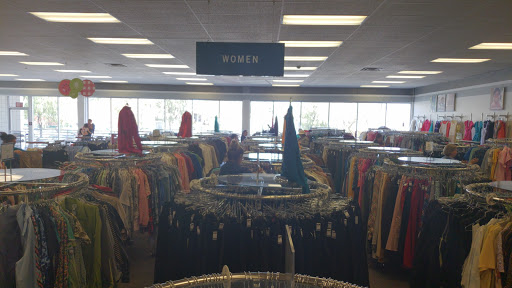 Thrift Store «Deseret Industries Thrift Store», reviews and photos, 2720 E 11th St, Los Angeles, CA 90023, USA