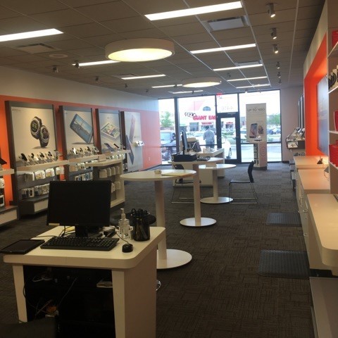 Cell Phone Store «AT&T Authorized Retailer», reviews and photos, 4416 E Royalton Rd c, Brecksville, OH 44141, USA