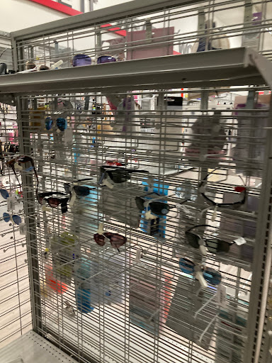 Clothing Store «Burlington Coat Factory», reviews and photos, 6055 E Main St, Columbus, OH 43213, USA