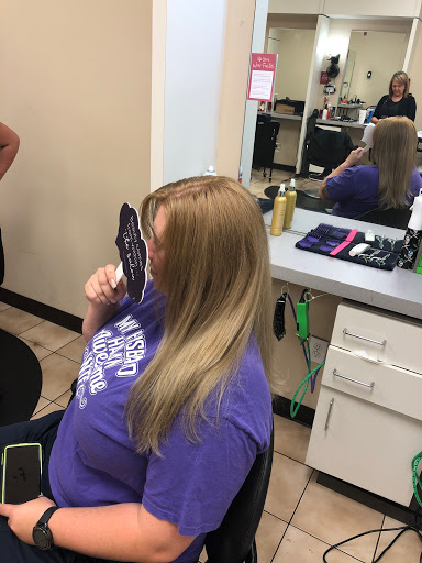 Hair Salon «Famous Hair», reviews and photos, 622 GA-61, Villa Rica, GA 30180, USA