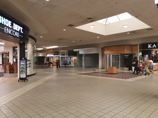 St. Lawrence Centre, 6100 St. Lawrence Centre, Massena, NY 13662, USA, 