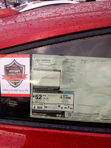 Toyota Dealer «Toyota of Puyallup», reviews and photos, 1400 River Rd, Puyallup, WA 98371, USA
