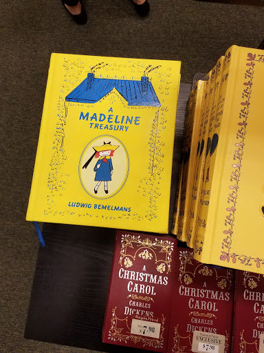 Book Store «Barnes & Noble», reviews and photos, 3501 McHenry Ave, Modesto, CA 95356, USA