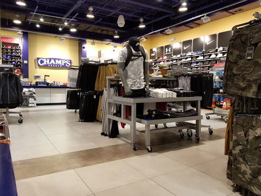 Shoe Store «Champs Sports», reviews and photos, 7439 Dadeland Mall Cir W, Miami, FL 33156, USA