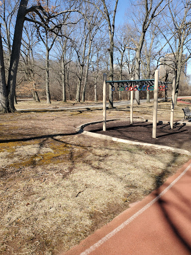 Park «Weequahic Park Track», reviews and photos, 1 Thomas Carmichael Dr, Newark, NJ 07114, USA