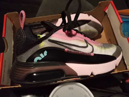 Clothing Store «Nike Factory Store», reviews and photos, 505 Premium Outlets Dr, Monroe, OH 45050, USA