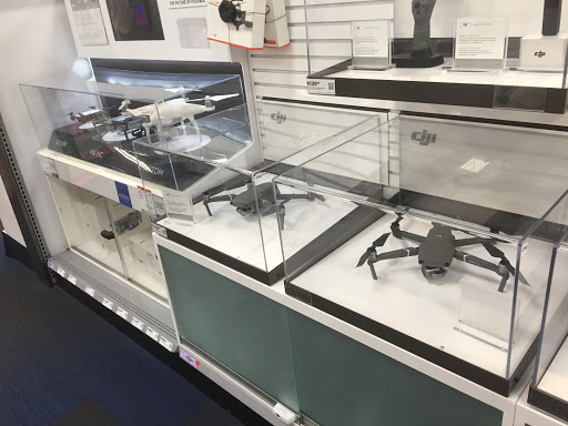 Electronics Store «Best Buy», reviews and photos, 8301 3rd St N, Oakdale, MN 55128, USA