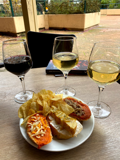 Bacchvs Tapas Y Vinos