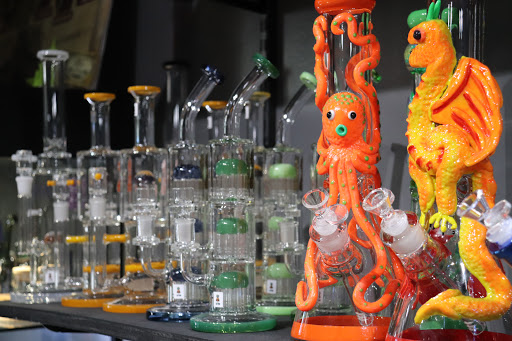 Vaporizer Store «Vapors smoke shop», reviews and photos, 5546 Old Shell Rd, Mobile, AL 36608, USA