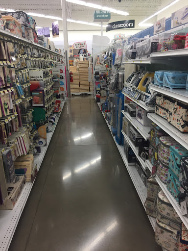 Fabric Store «Jo-Ann Fabrics and Crafts», reviews and photos, 449 NW 2nd St, Lawton, OK 73501, USA