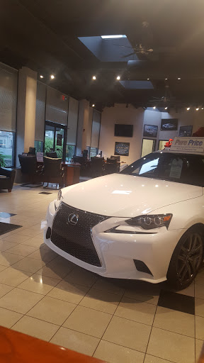 Used Car Dealer «New Country Lexus of Westport Pre-Owned», reviews and photos, 187 Kings Hwy Cutoff, Fairfield, CT 06824, USA