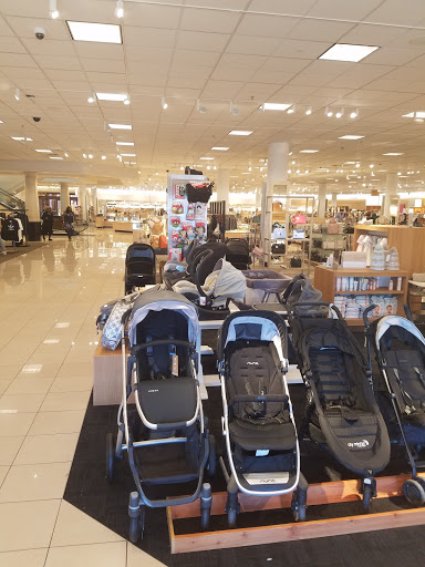 Department Store «Nordstrom Short Pump Town Center», reviews and photos, 11812 W Broad St, Richmond, VA 23233, USA