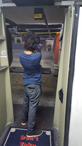 Gun Shop «The Gun Shop Inc. & Gun Range», reviews and photos, 1310 FL-44, Leesburg, FL 34748, USA