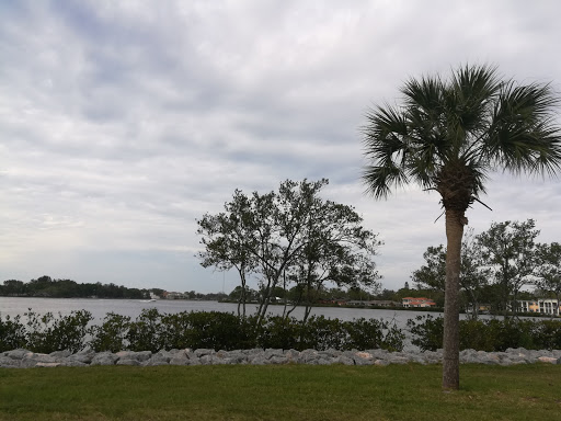 Golf Course «Tarpon Springs Golf Course», reviews and photos, 1310 S Pinellas Ave, Tarpon Springs, FL 34689, USA