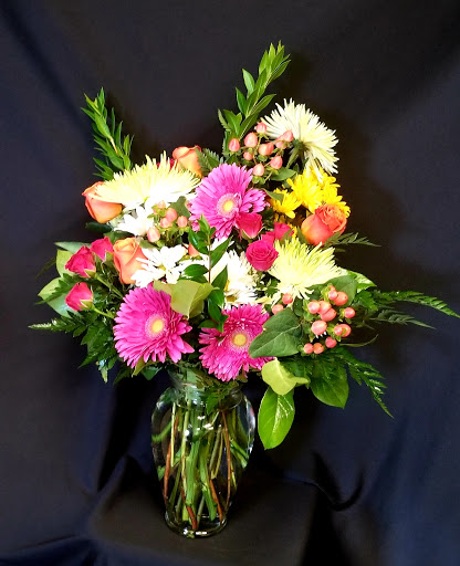 Florist «Mills & Young Florists», reviews and photos, 7122 Dixie Hwy, Louisville, KY 40258, USA