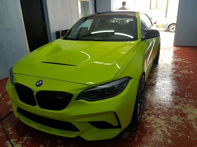 Smarter Dwell Moto SPA & Detailing - Myjnia samochodowa