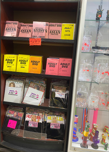 Tobacco Shop «Discount Smoke Tobacco & Beer», reviews and photos, 2387 S Cobb Dr SE B, Smyrna, GA 30080, USA