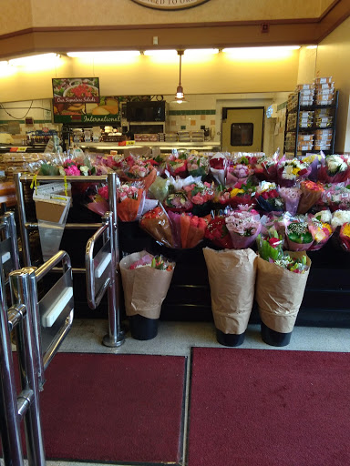 Supermarket «Jons Marketplace», reviews and photos, 600 E Colorado St, Glendale, CA 91205, USA