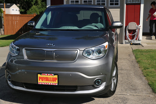 Kia Dealer «Kia of Puyallup», reviews and photos, 111 Valley Ave NE, Puyallup, WA 98372, USA