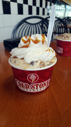 Ice Cream Shop «Cold Stone Creamery», reviews and photos, 17304 Southcenter Pkwy, Tukwila, WA 98188, USA