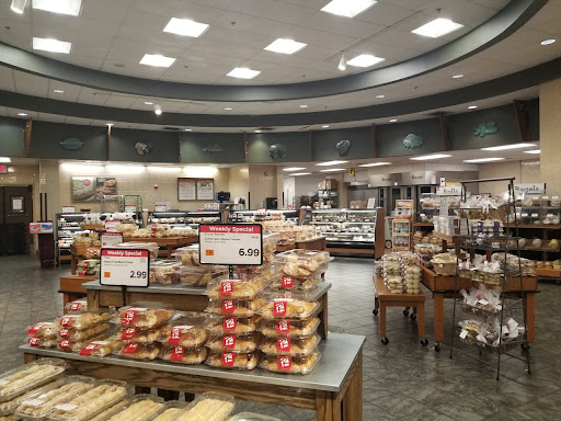Supermarket «Roche Bros. Easton», reviews and photos, 25 Washington St, North Easton, MA 02356, USA