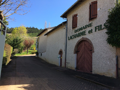 Domaine Lacharme & Fils à La Roche-Vineuse