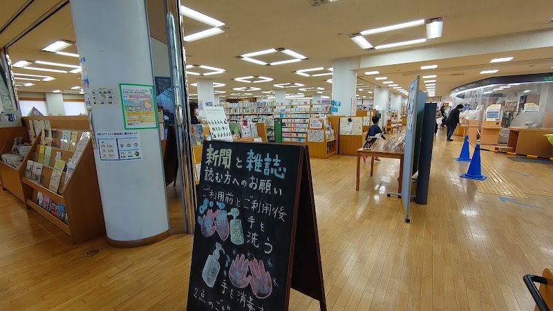 志津図書館