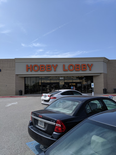 Shopping Mall «Brodie Oaks Shopping Center», reviews and photos, 4021 S Capital of Texas Hwy, Austin, TX 78704, USA