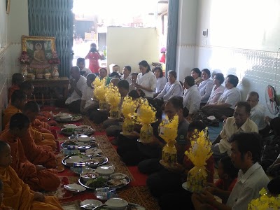 Photos of ផ្សារស្ទោង